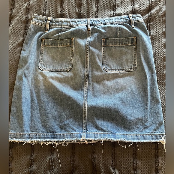 Ann Taylor Loft Denim Button-Front Skirt - Picture 5 of 5